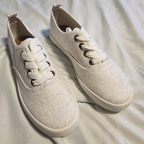 SuperCush Kim Speckled Sneaker - Picture 3 of 9